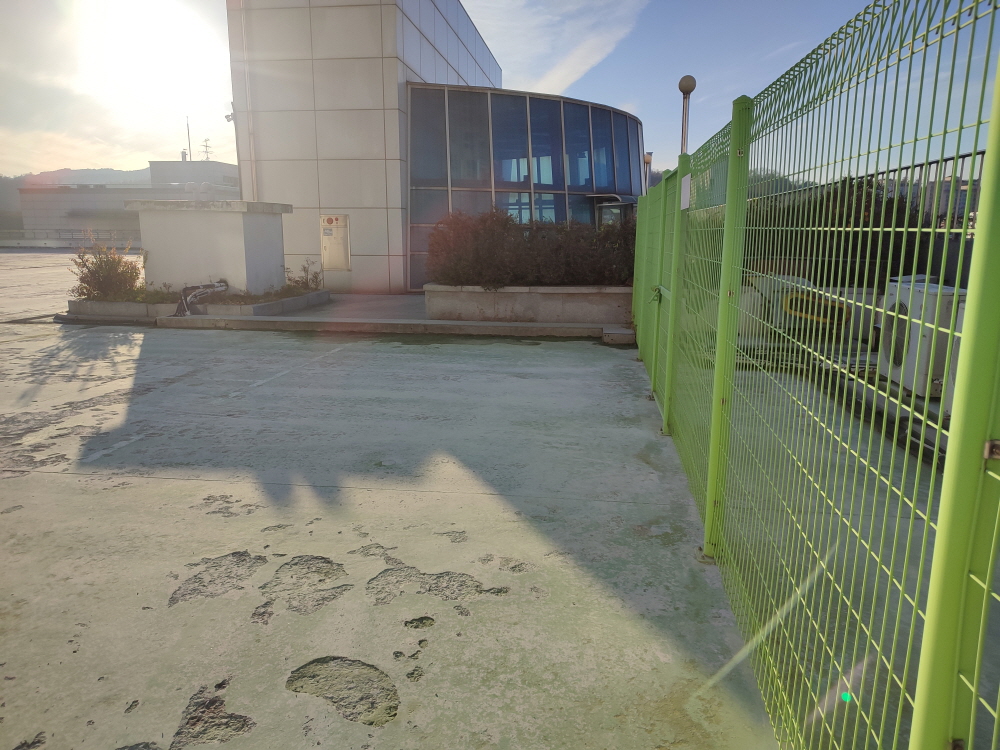 사천과 에폭시철거 콘크리트 강화 시공